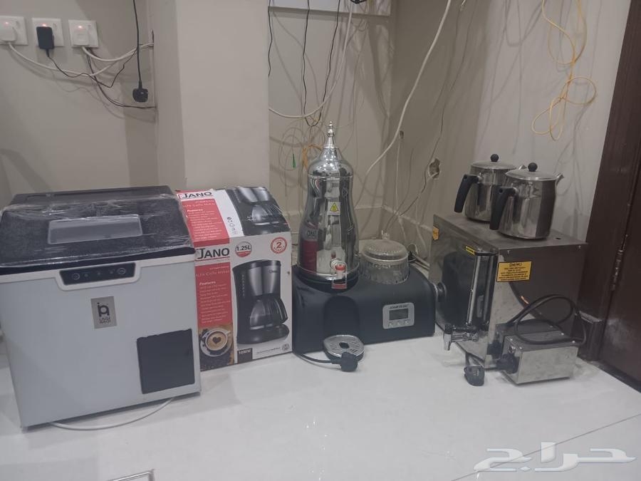 Café items used for a week64547040876545111