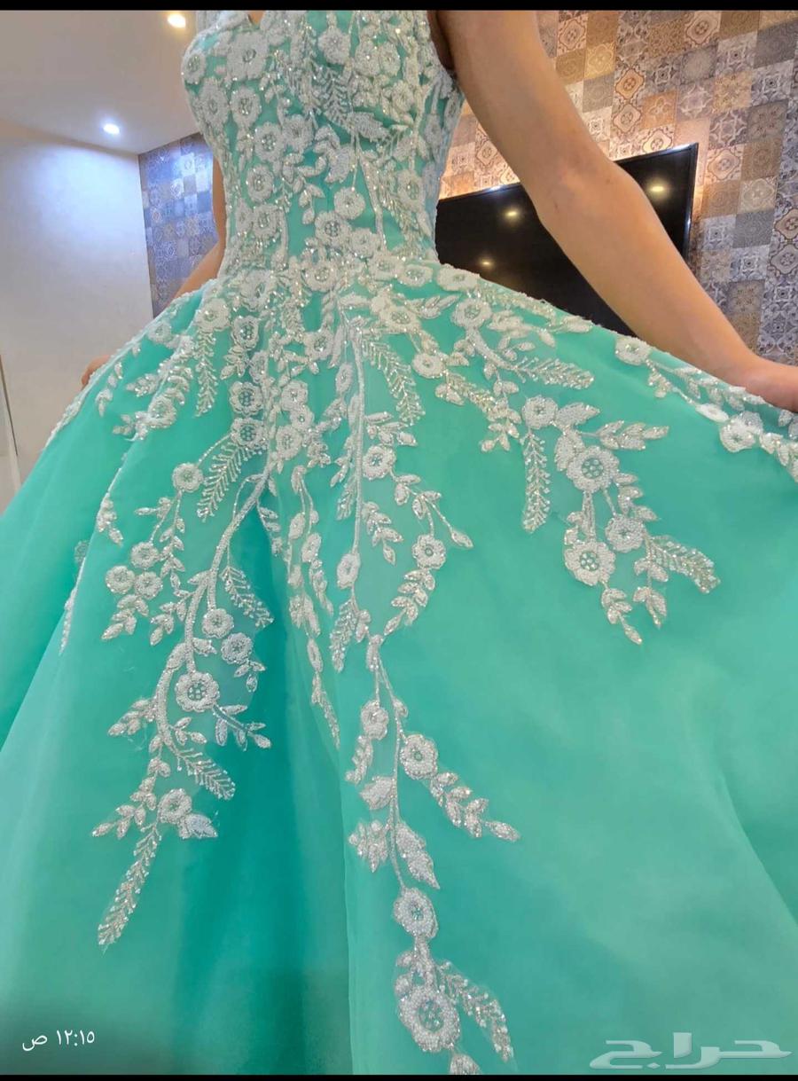 فستان ملكه مع الجابون لم يلبس مقاس سمول. او اكس سمول64551348489345111