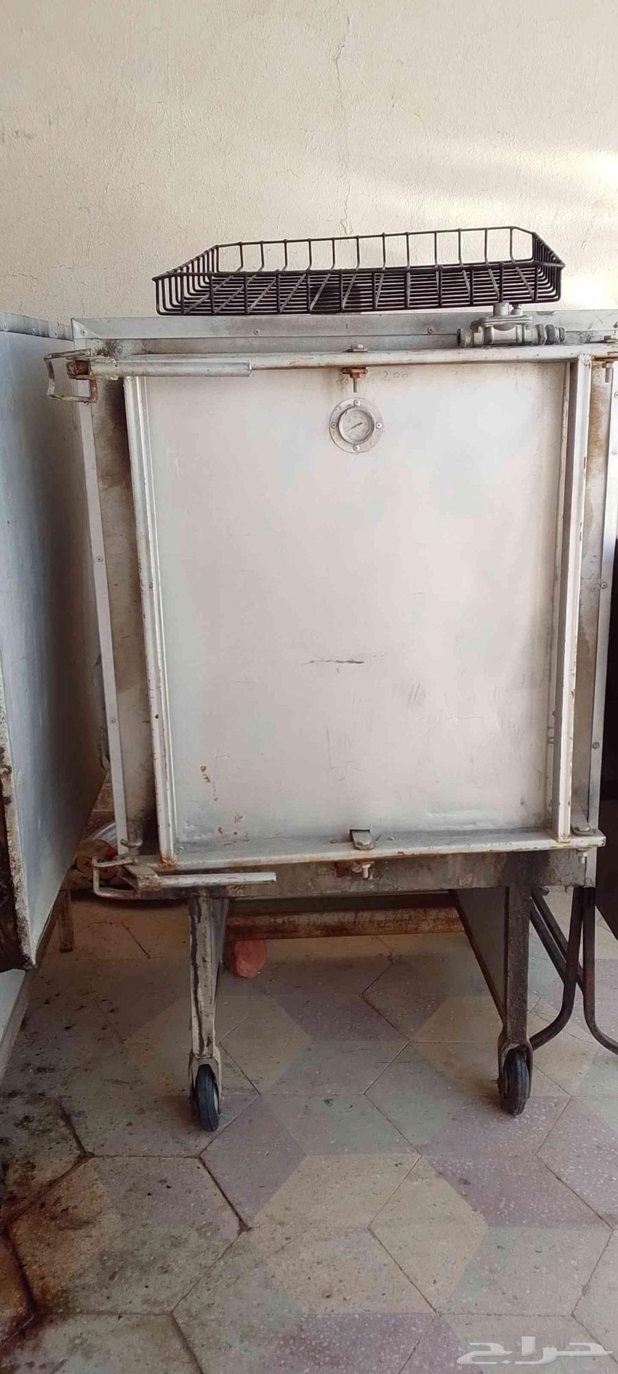 عندي 3مندي حديد للبيع 2كبار واحد سغير64552148952835112