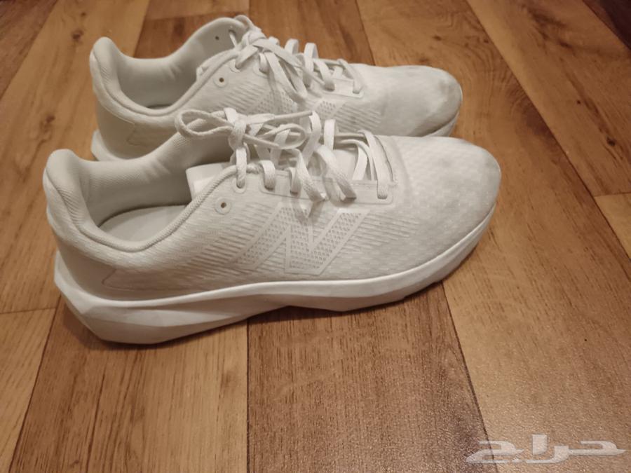 نيو بالانس مستعمل نظيف64550303914242112