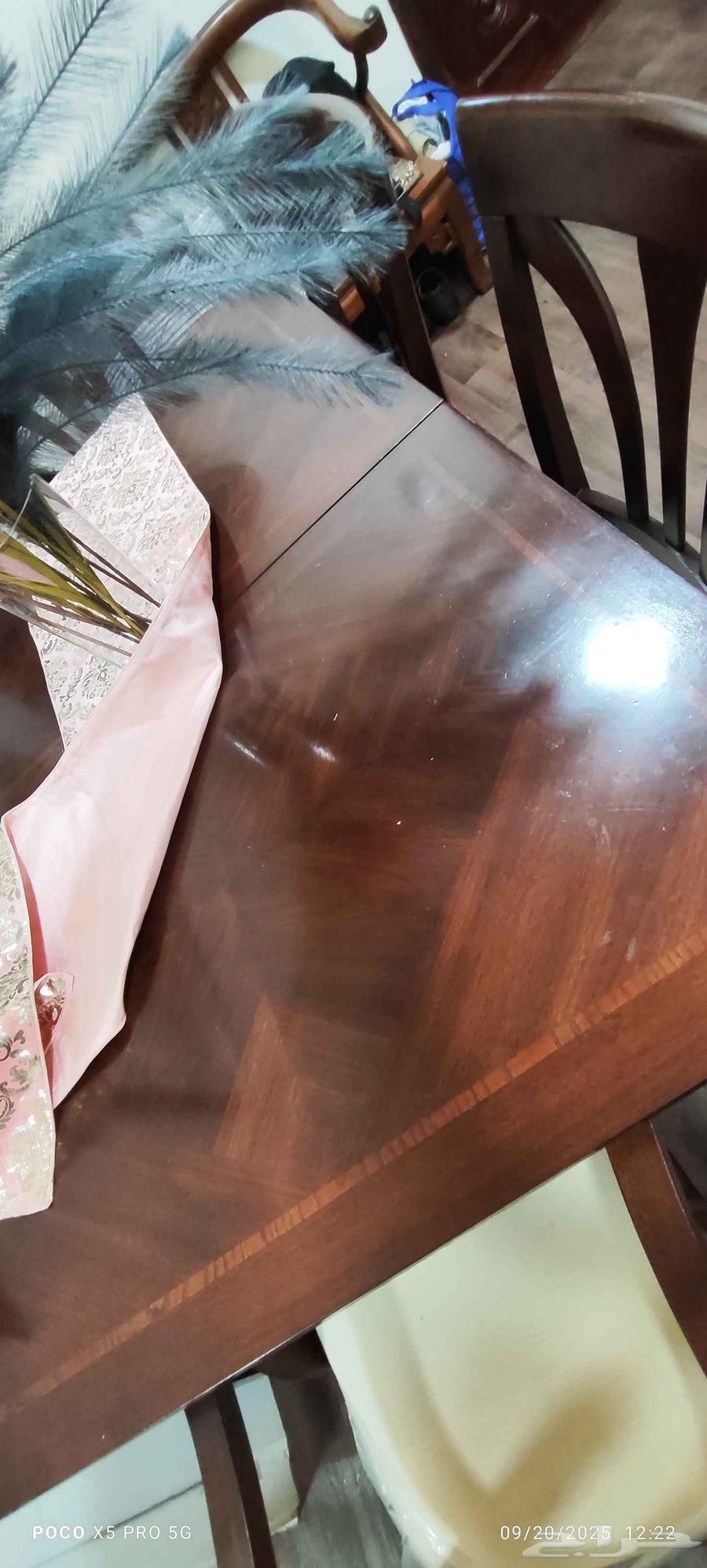 البيع عاجل طاولة سفره 8 اشخاص قابله للتصغير خشب ماليزي64546692662658112