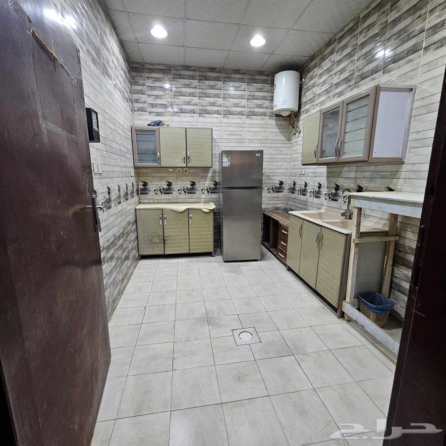 استراحه مؤثثه ومكيفه للايجار الشهري والسنوي بحي البيان64226264342147114