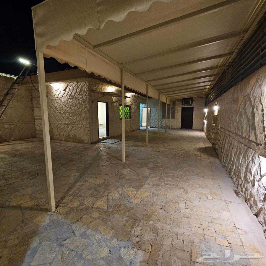 استراحه مؤثثه ومكيفه للايجار الشهري والسنوي بحي البيان64226264342147110