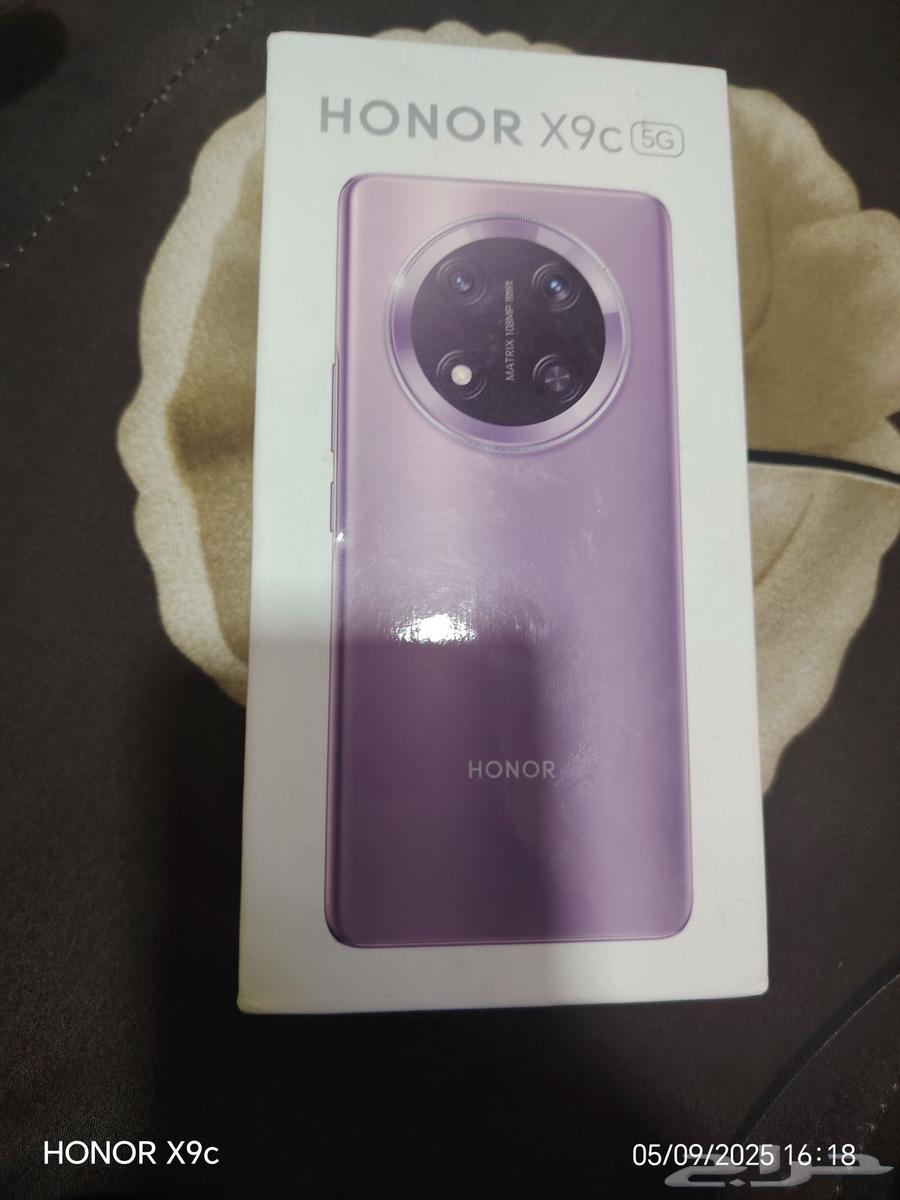 Hello, selling a Honor X9C 5G smartphone with great features64549022993537110