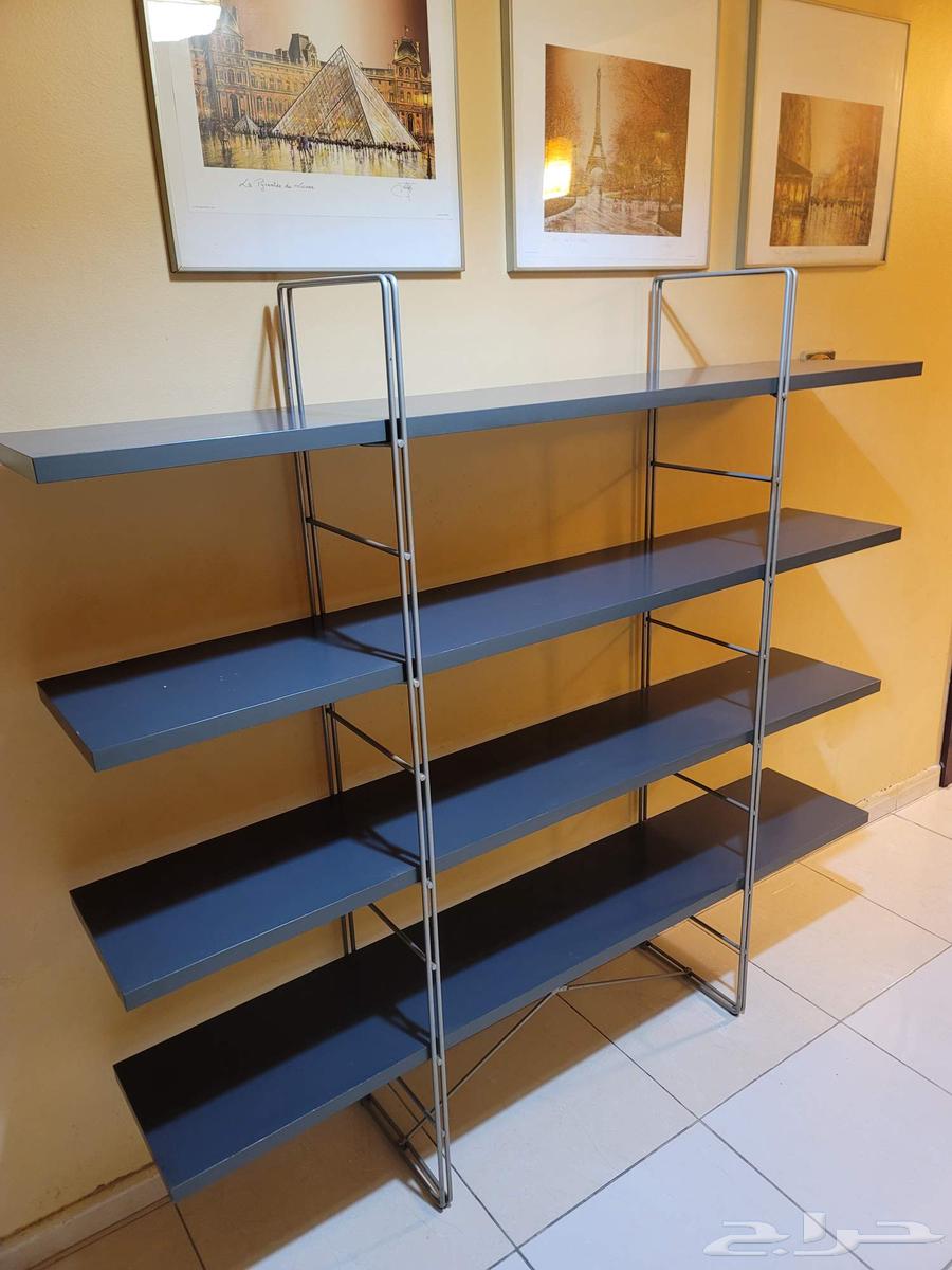 For sale IKEA shelf unit in very good condition64551348569987111