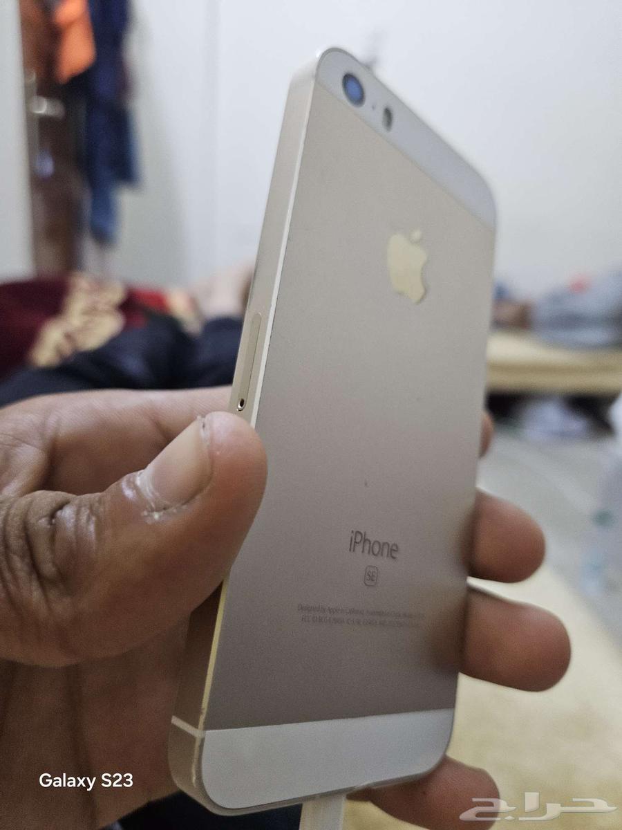 iPhone SE201664552505502979111