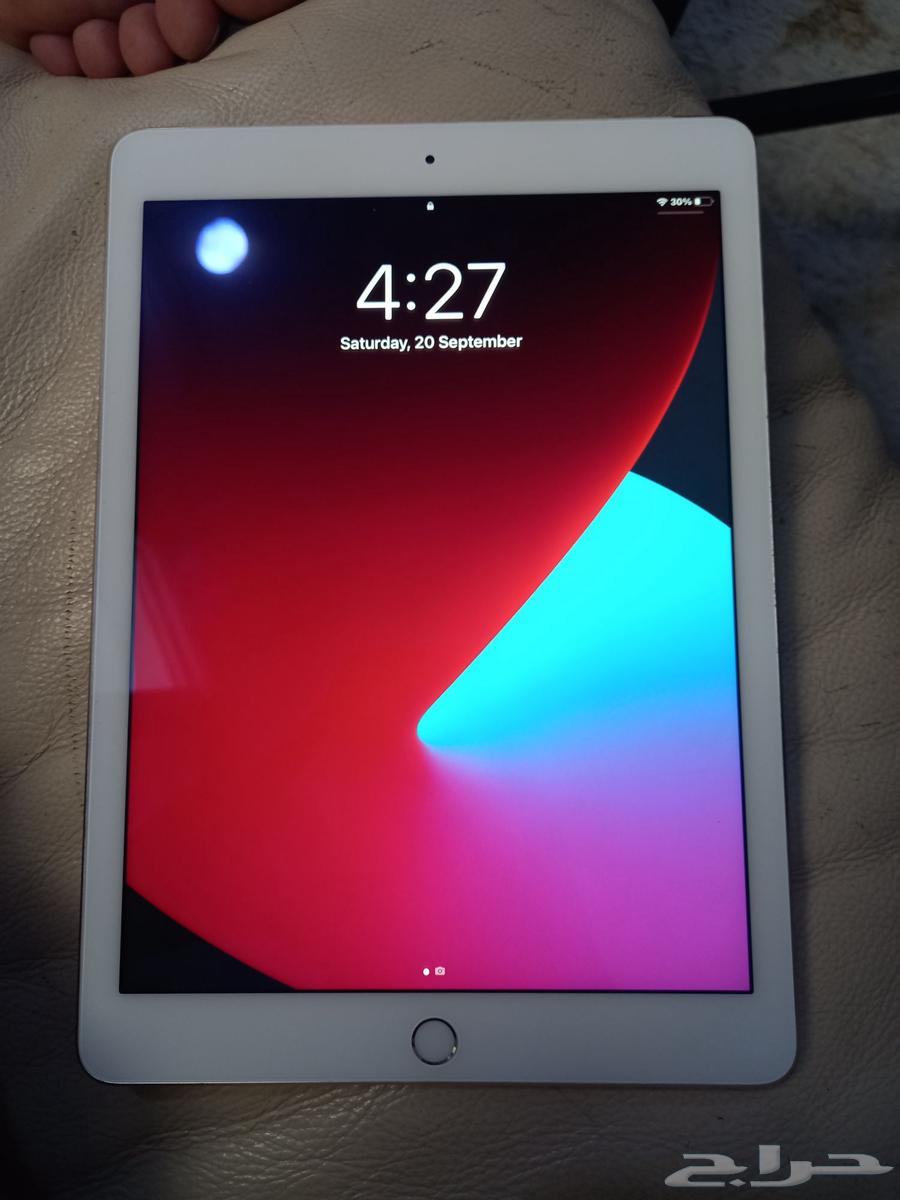 آيباد إير 2. 128 جيجابايت مع شريحة SIM64549051093378112