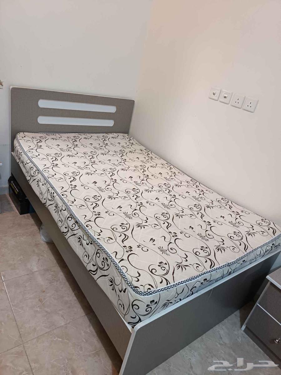 2 سرير عرض 120 سم شامل المرتبه . شبه جديد64550188740227110