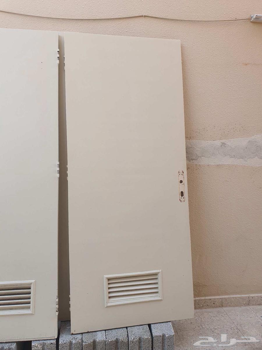 ابواب بحاله جيدة جدا للبيع64551748505218111