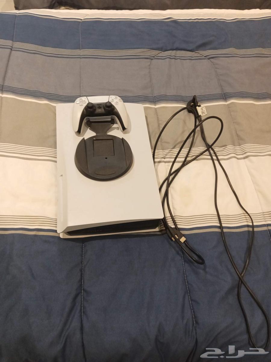 بلايستيشن 5 نظيف للبيع 1400 ريال64549078942977110