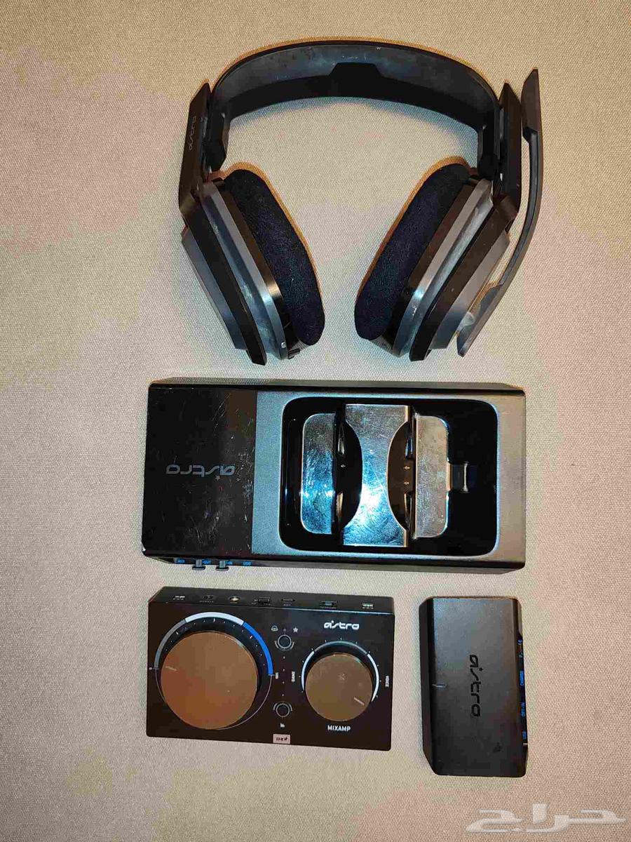 ASTRO A20 Gaming Headset for sale, clean and complete without cables.64552760790529111