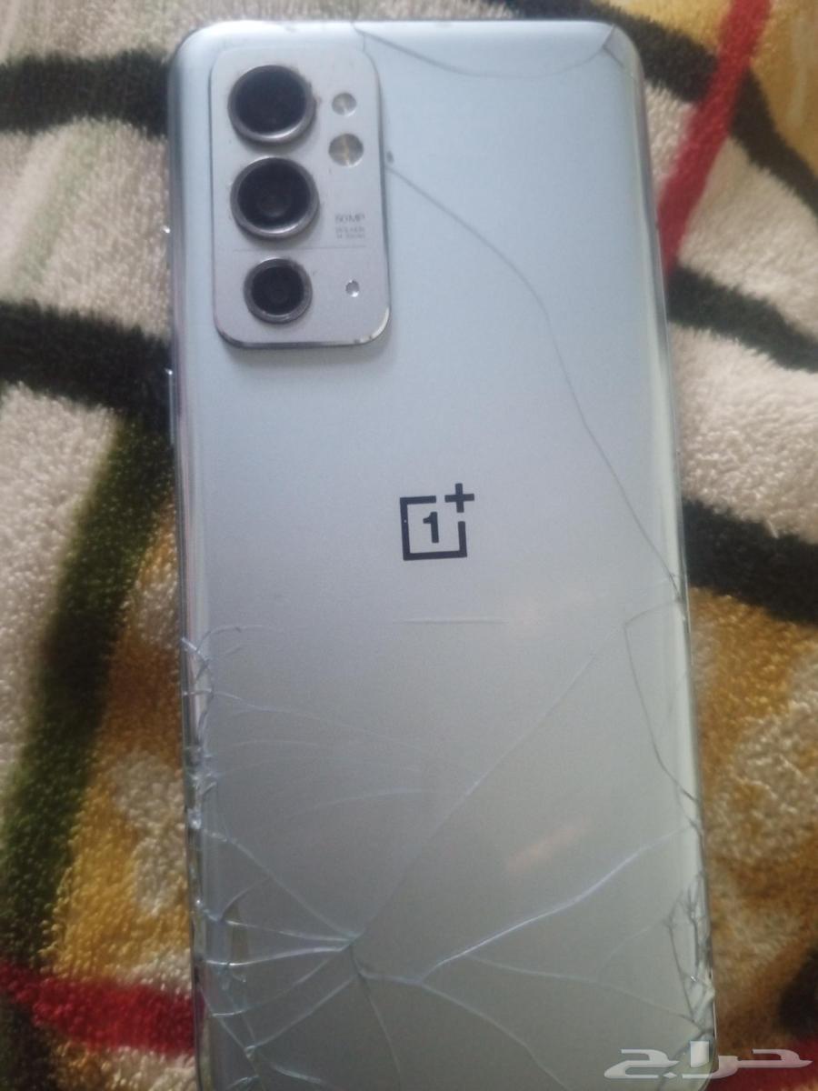 للبيع وان بلس ارتي 9 مبدل بطاريه جديده64545524741889110