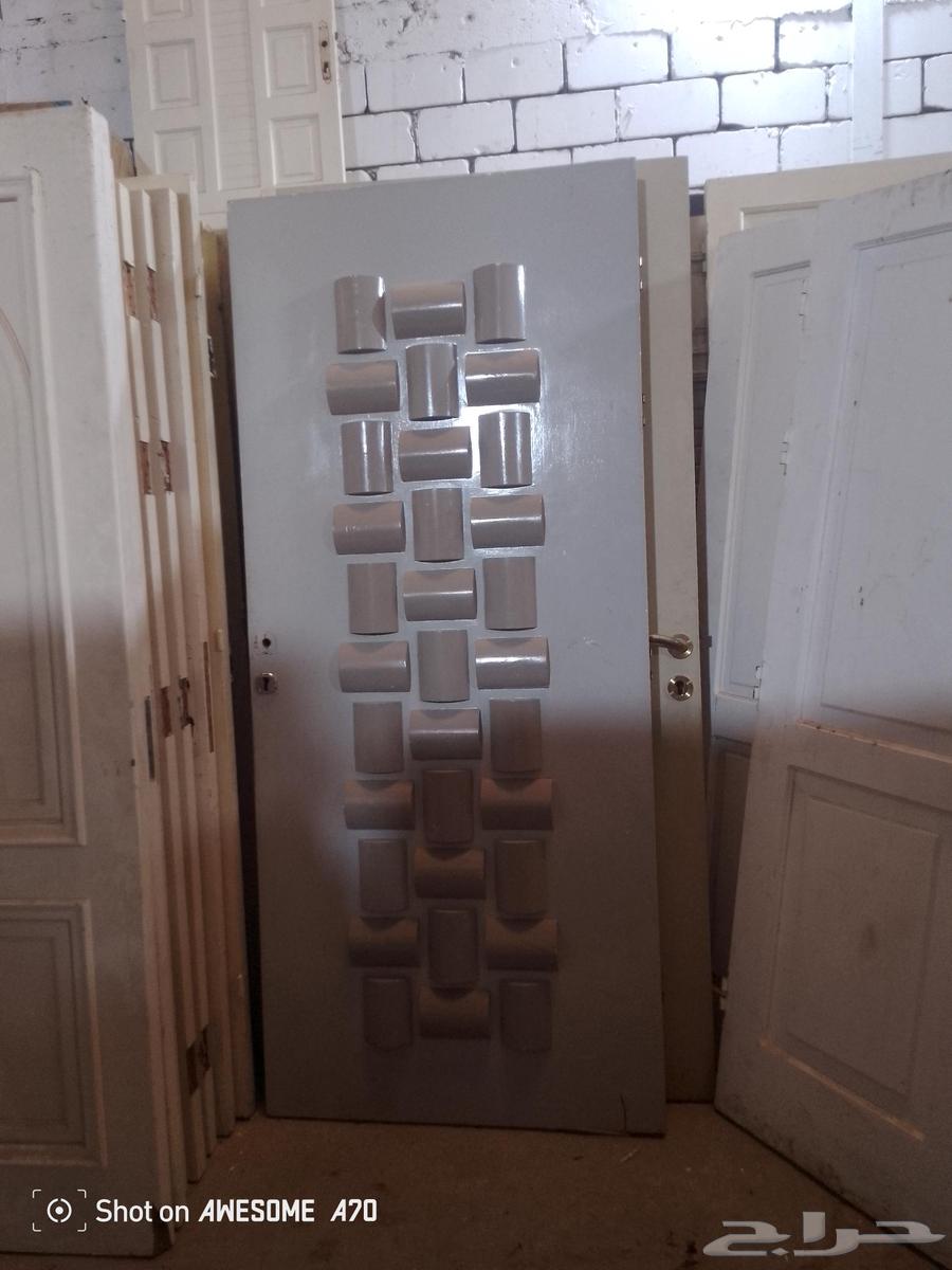 ابواب خشب مستعمل نظيف وشبابيك مستعمله نظيفه جدا64549910656899113