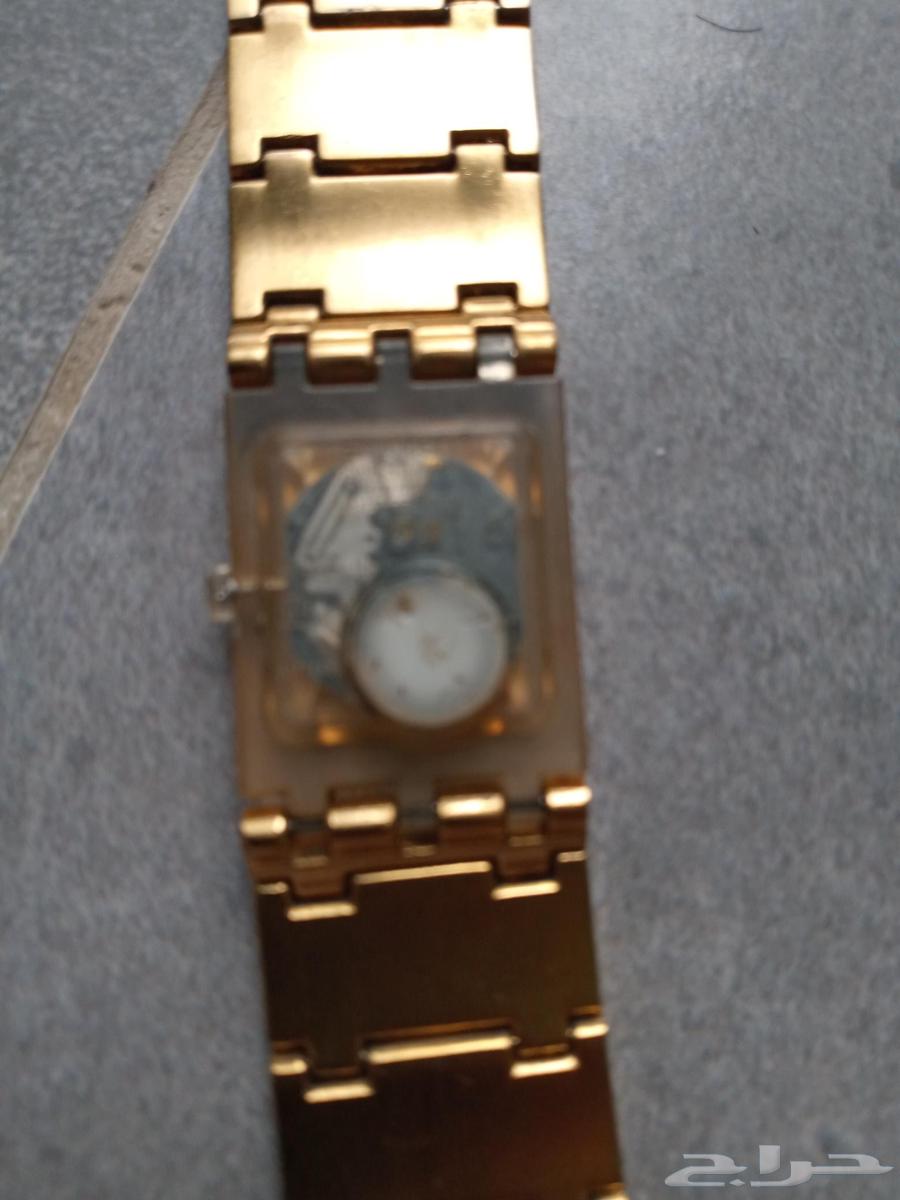 للبيع ساعة سواتش الاصليه وقوتشي نساية64549910604674114