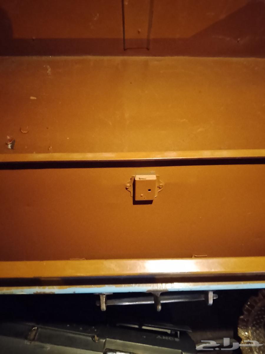 شنطه حديد تراثيه ايام الطيبين64553058594563113