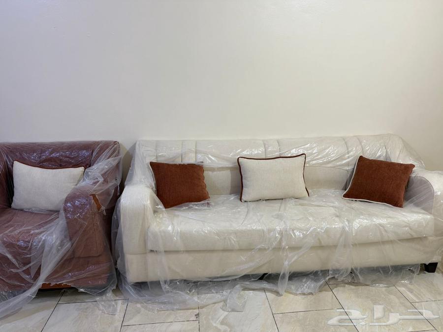 New sofa, never used, delivery included in price64543817966467111