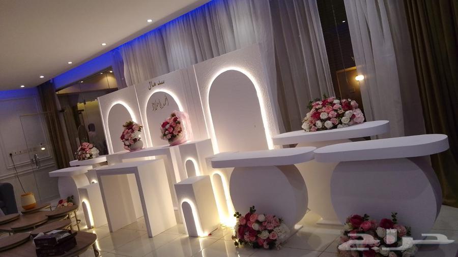 للبيع المدخل كامل 2500ريال شامل الورد64544608211842110