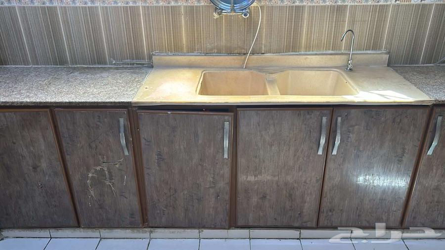 مطبخ مستعمل شبه جديد مقاس 4 في 564547652505858111