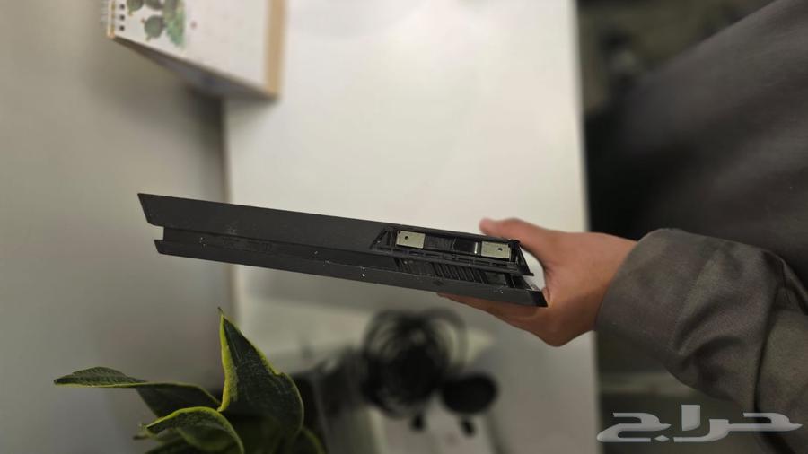 Sony 4 with Professional Controller64551291032835111