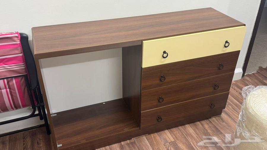 New bedroom, never used completely without bed, dressing table chair and mirror64544368320387110