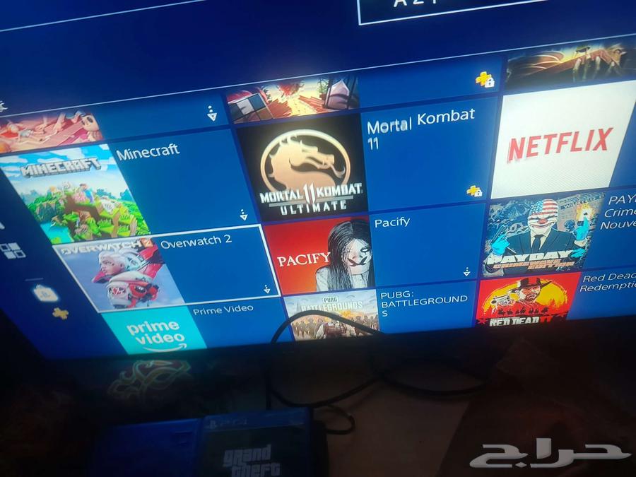 PS4 SLIM Sony Four Slim in good condition without any issues64546237285763111