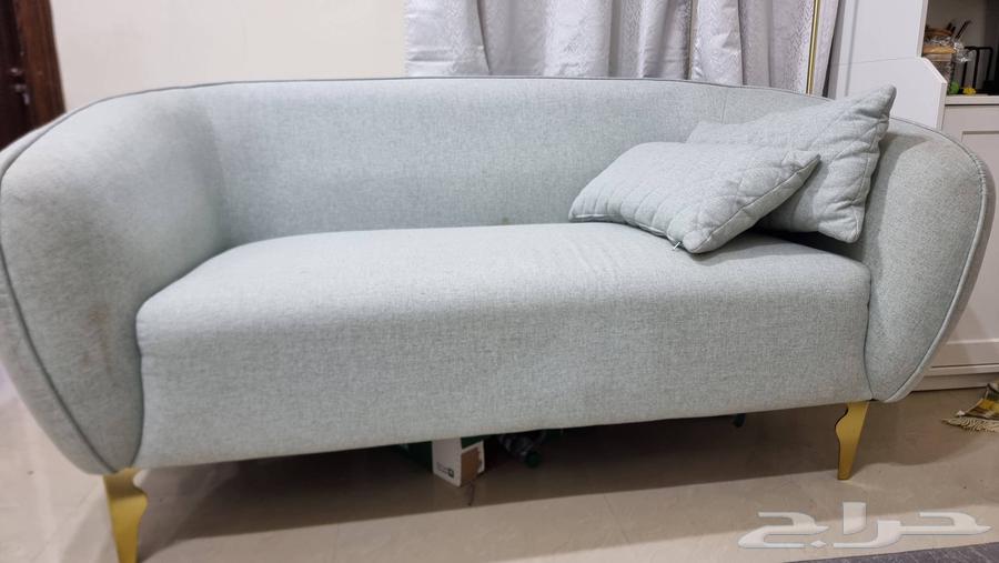 للبيع كنب قطعة واحدة فقط64544848800002111