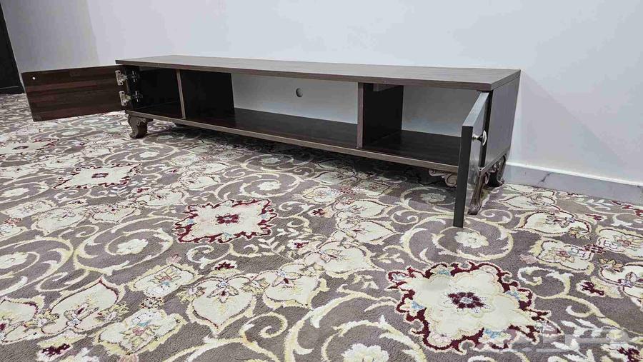 Screen table64547638704259111