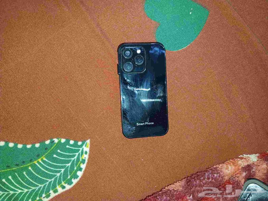 A small phone64547429735169110