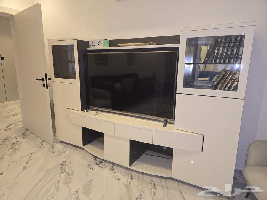 مكتبة للبيع على السوم64547569350275110