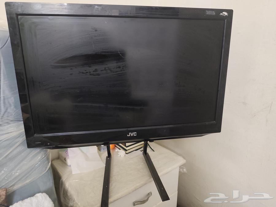 تلفزيون 32 بوصة مستعمل ماركة JVC بدون ريموت للبيع64510535388418112