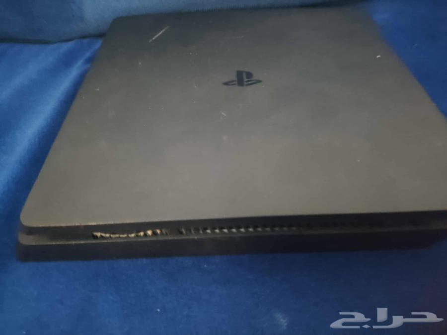 بليستيشن 4 للبيع 500  مع فيفا 23 و 1TB64548910778753111