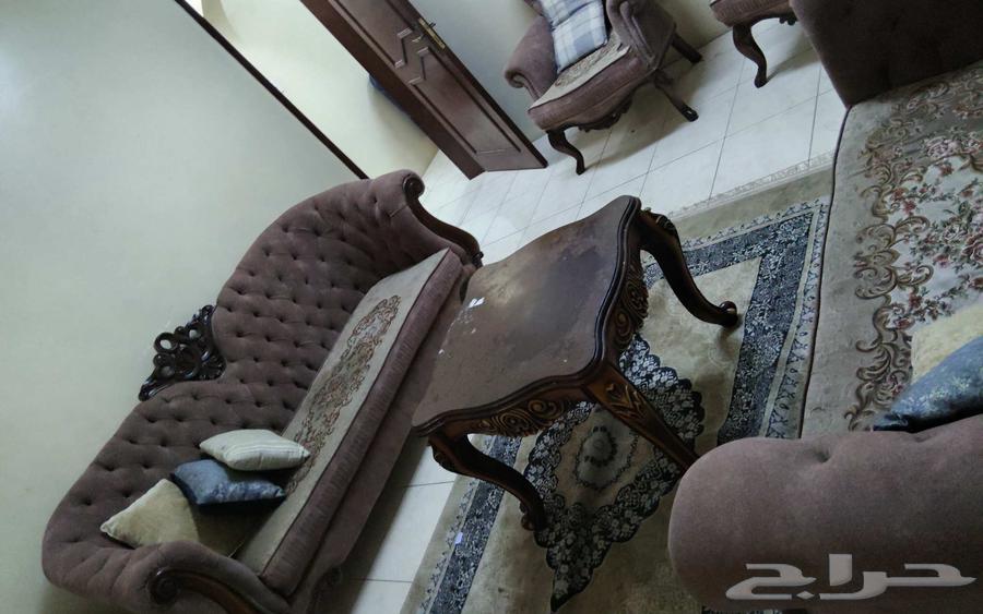 كنب متين جدا التلبيس تطلع و تتغسل عادي مطلوب 50064546484649347112