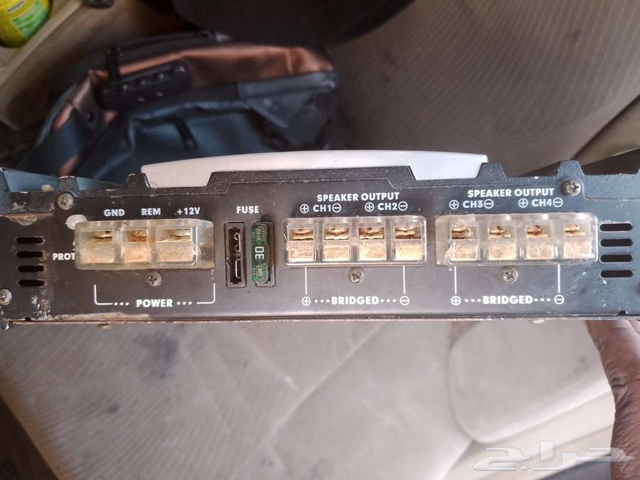 Speakers and amplifier64543945230209111