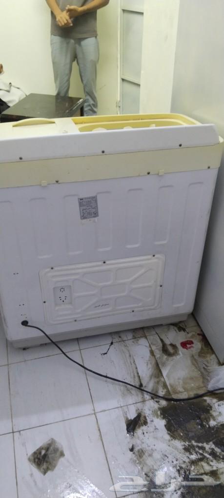 غساله اصليه كل شيء فيها تمام الا النشاف يبغى لها تصليح64549959385347111