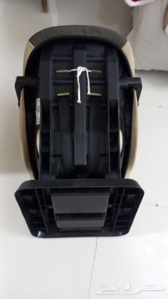 كرسي اطفال لسيارة. مناسب للعمر ستة وحتى 4 سنوات. مستعمل64548280789634114
