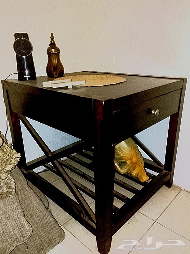 Selling a sofa set and tables64546567747843112