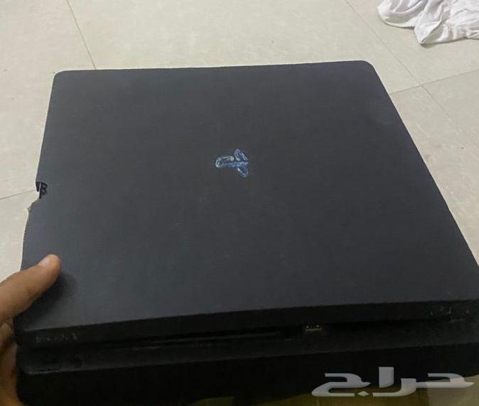 بلايستيشن سالم من الخدوش ومافي خرابات الا بس محل الشريط خربا64549036807298112