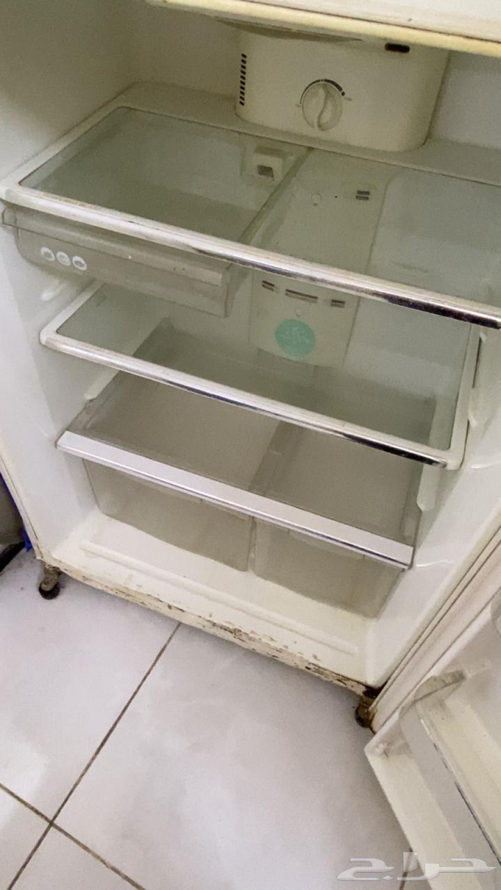 ثلاجة كبيرة للبيع64550859796098111