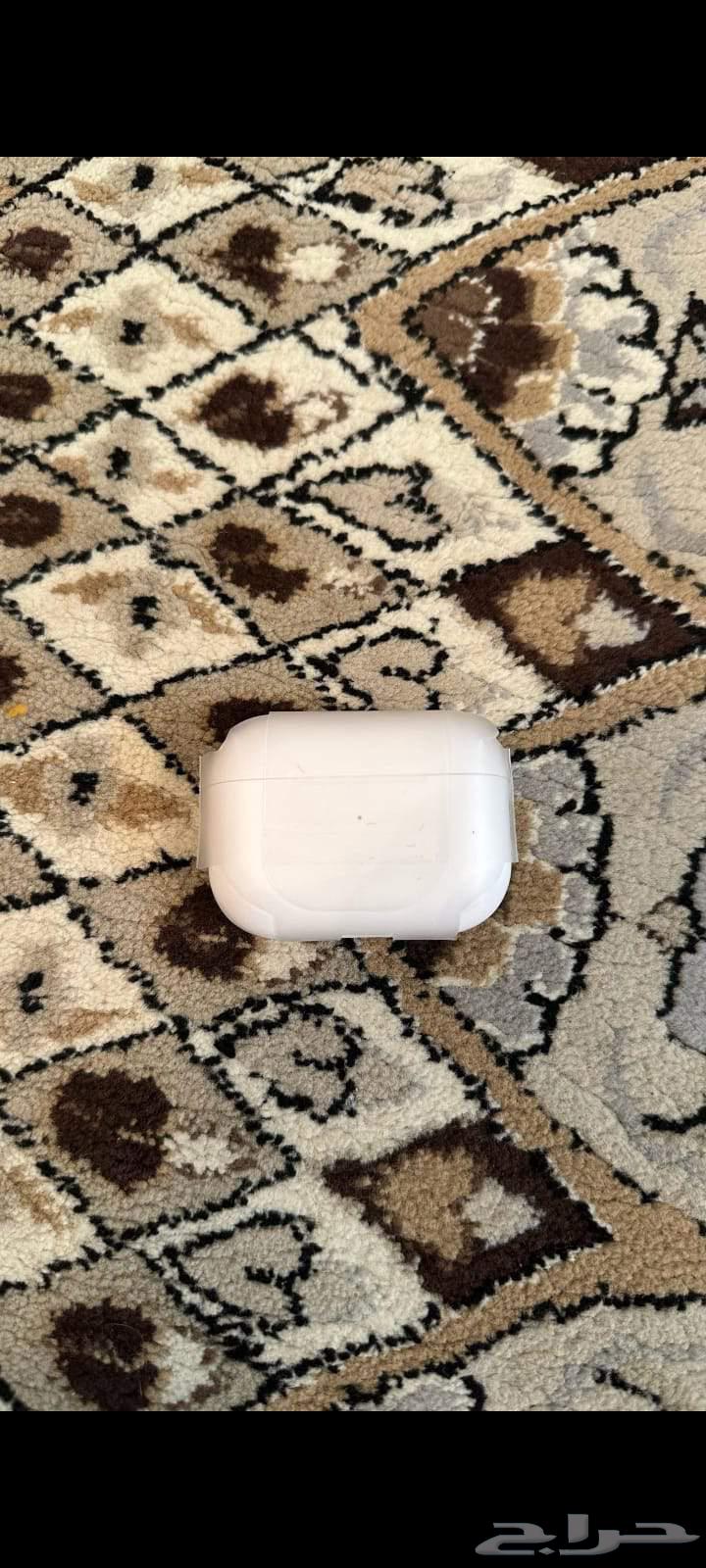 سماعة ابل ايربودز برو 3 للبيع64544663837185110