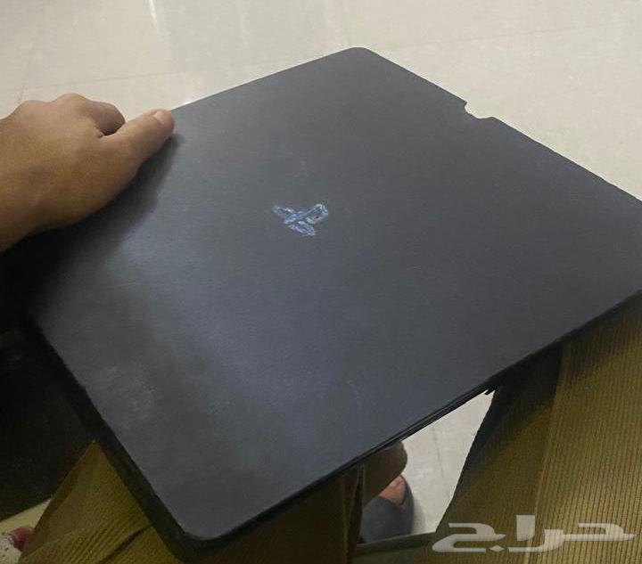 بلايستيشن سالم من الخدوش ومافي خرابات الا بس محل الشريط خربا64549036807298110