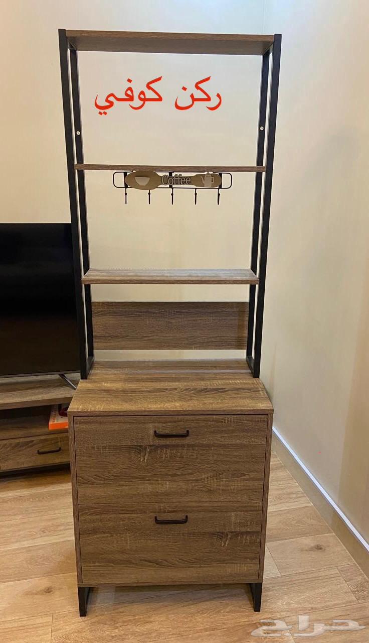 Tables at a cheap price64547485350018112