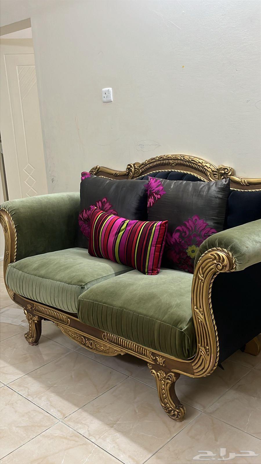 دولاب ملابس مستعمل وكنب وغسالة اتوماتيك64547749477889113