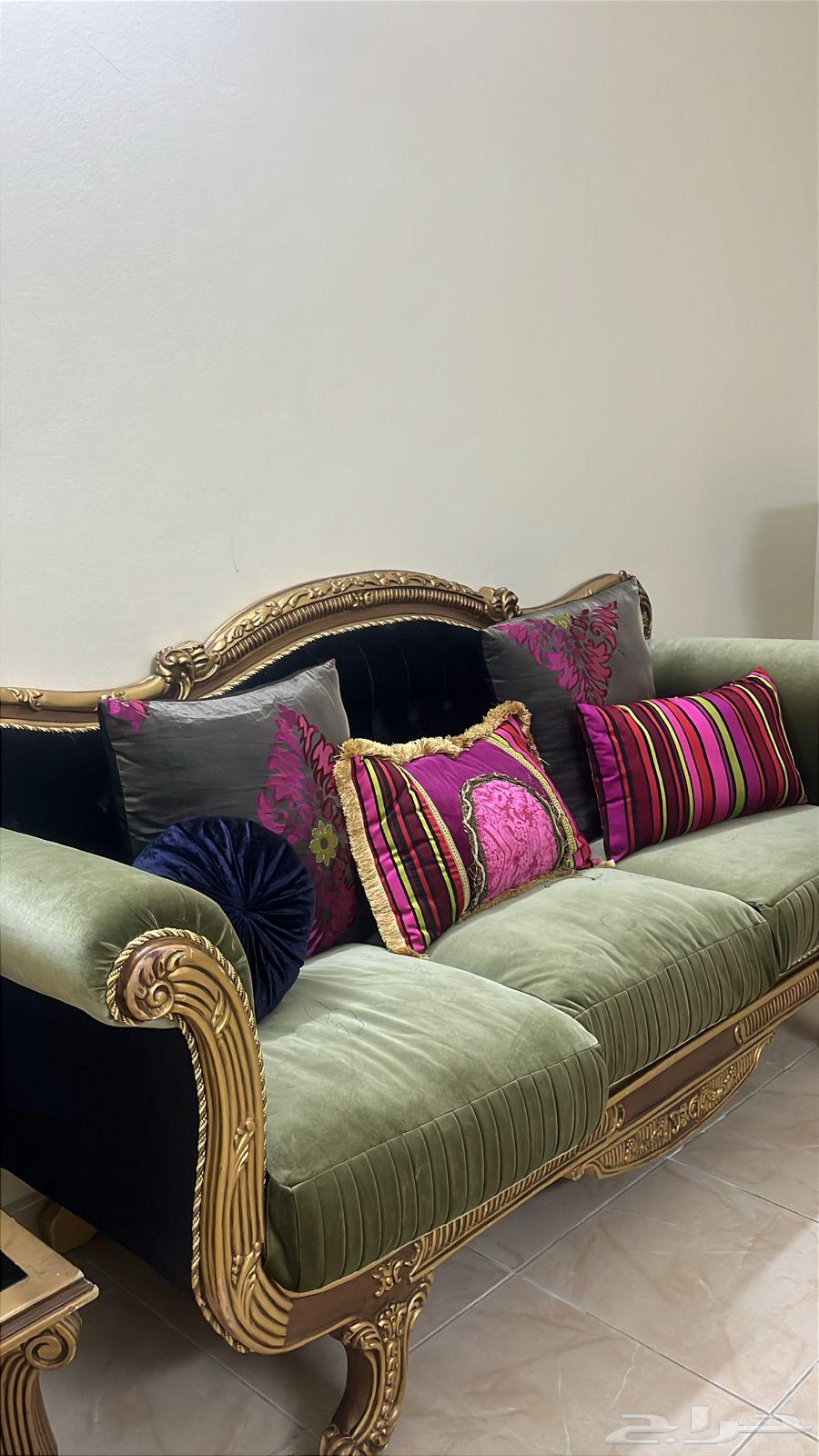 دولاب ملابس مستعمل وكنب وغسالة اتوماتيك64547749477889114