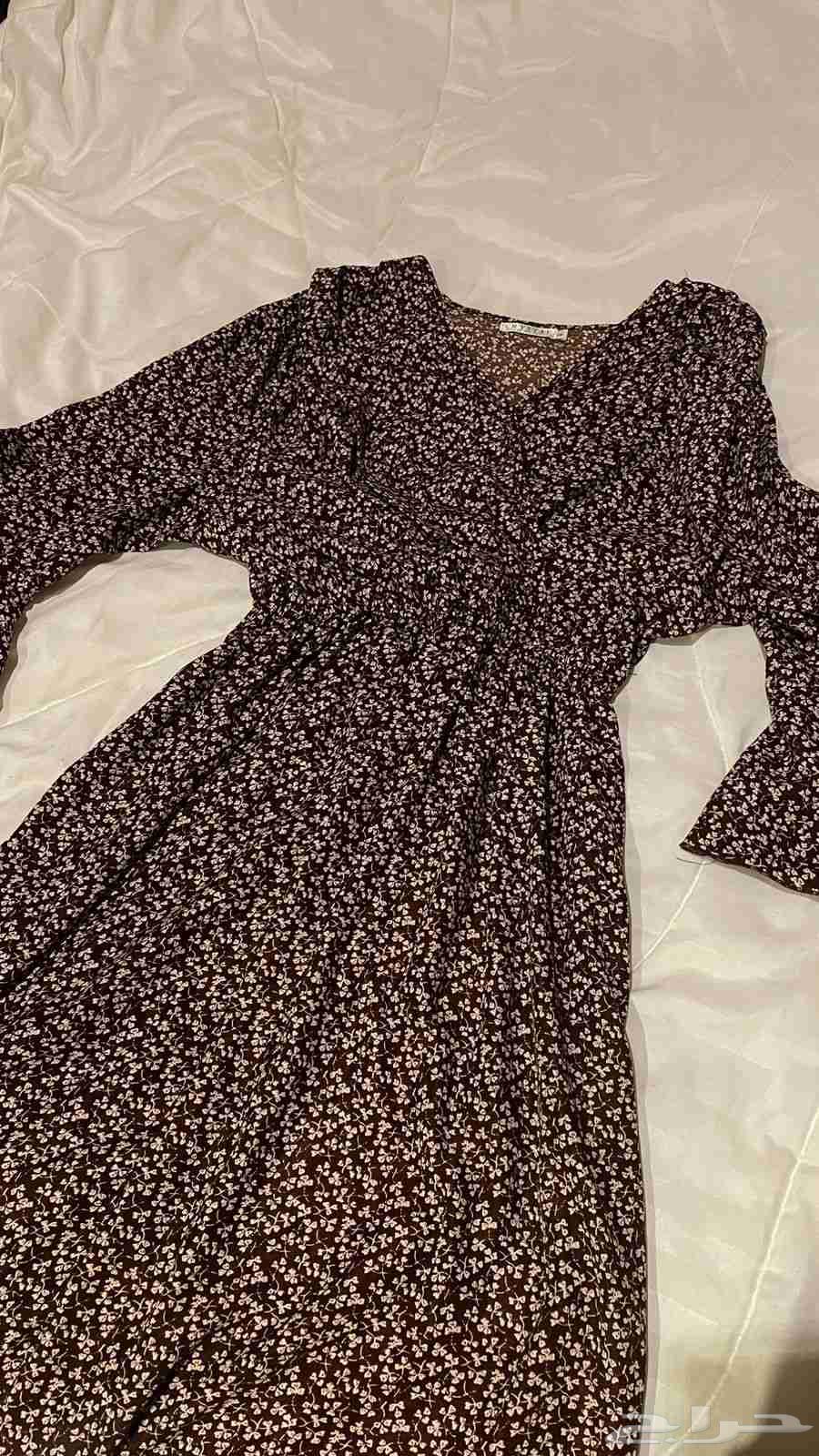 فساتين نظيفه لبس مره واحده64552004757249113