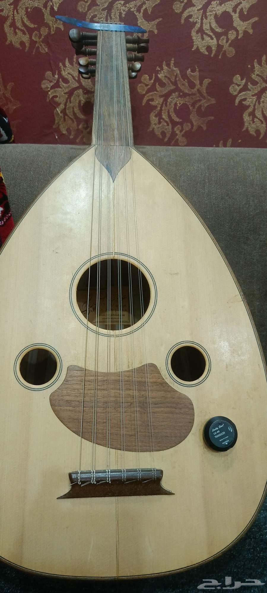 للبيع عود تركي نظيف اوتار جديده64544523628291110