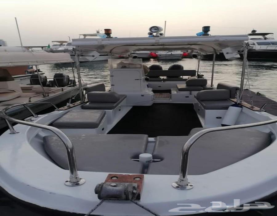 قارب للرحلات البحري مع الكابتن جمعه خور وسباحه وصيد وبياض64549415435649110