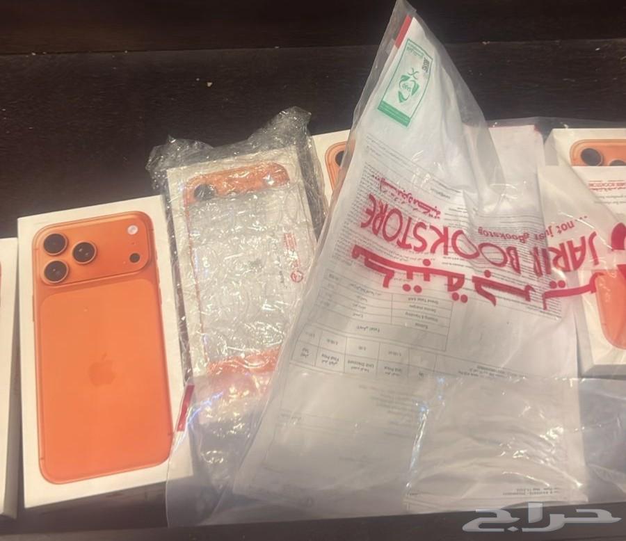 ايفون 17 برو وبرو ماكس الون الجدي64544143061761110