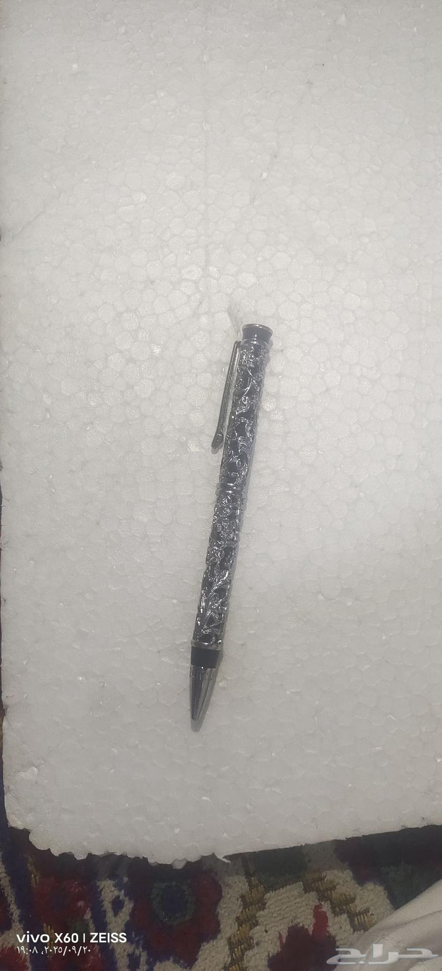 قلم لازوردي الاصلي64550789390850111
