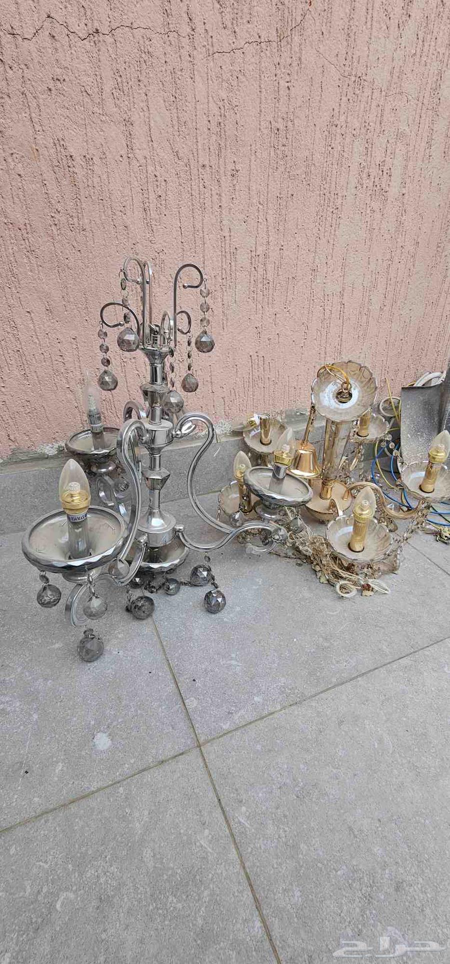 Two abjourtins for sale in excellent condition at a low price64547415868546111