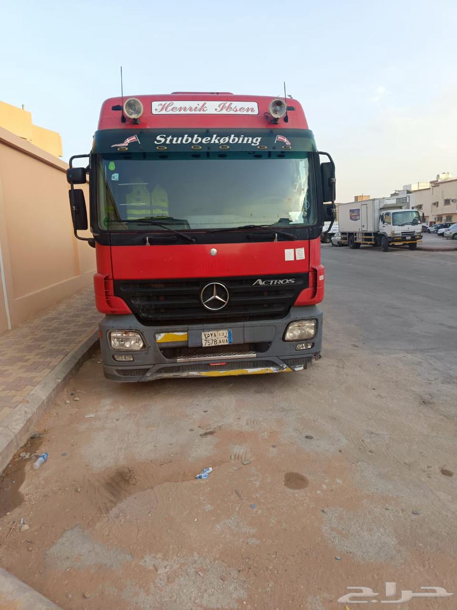 للبيع وايت مياه 18 طن منافيخ امامي وخلفي 2003 ملحق 2004 جير64552048249859114